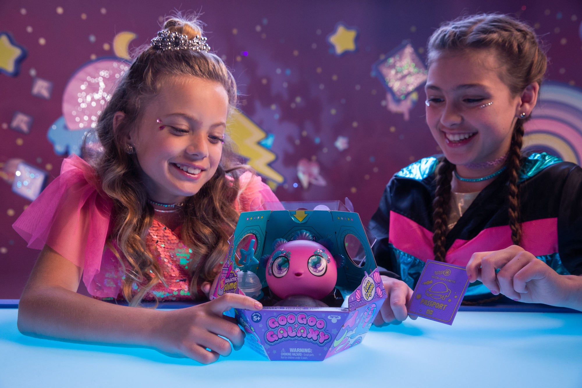  Stella Skygems, Small Doll with Squeezer Belly and DIY Slime Activity